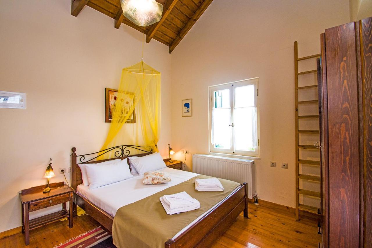 Helianthos Villas Douliana エクステリア 写真