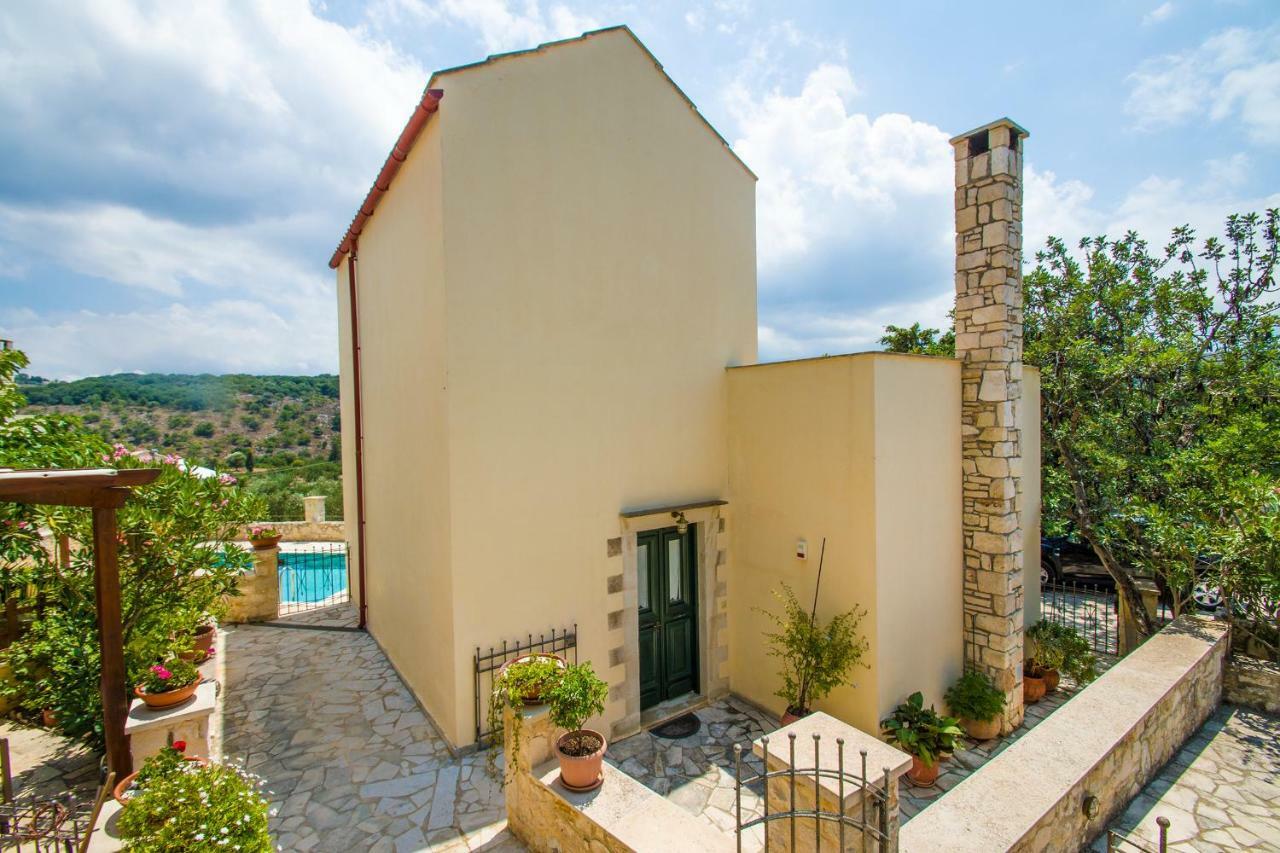 Helianthos Villas Douliana エクステリア 写真